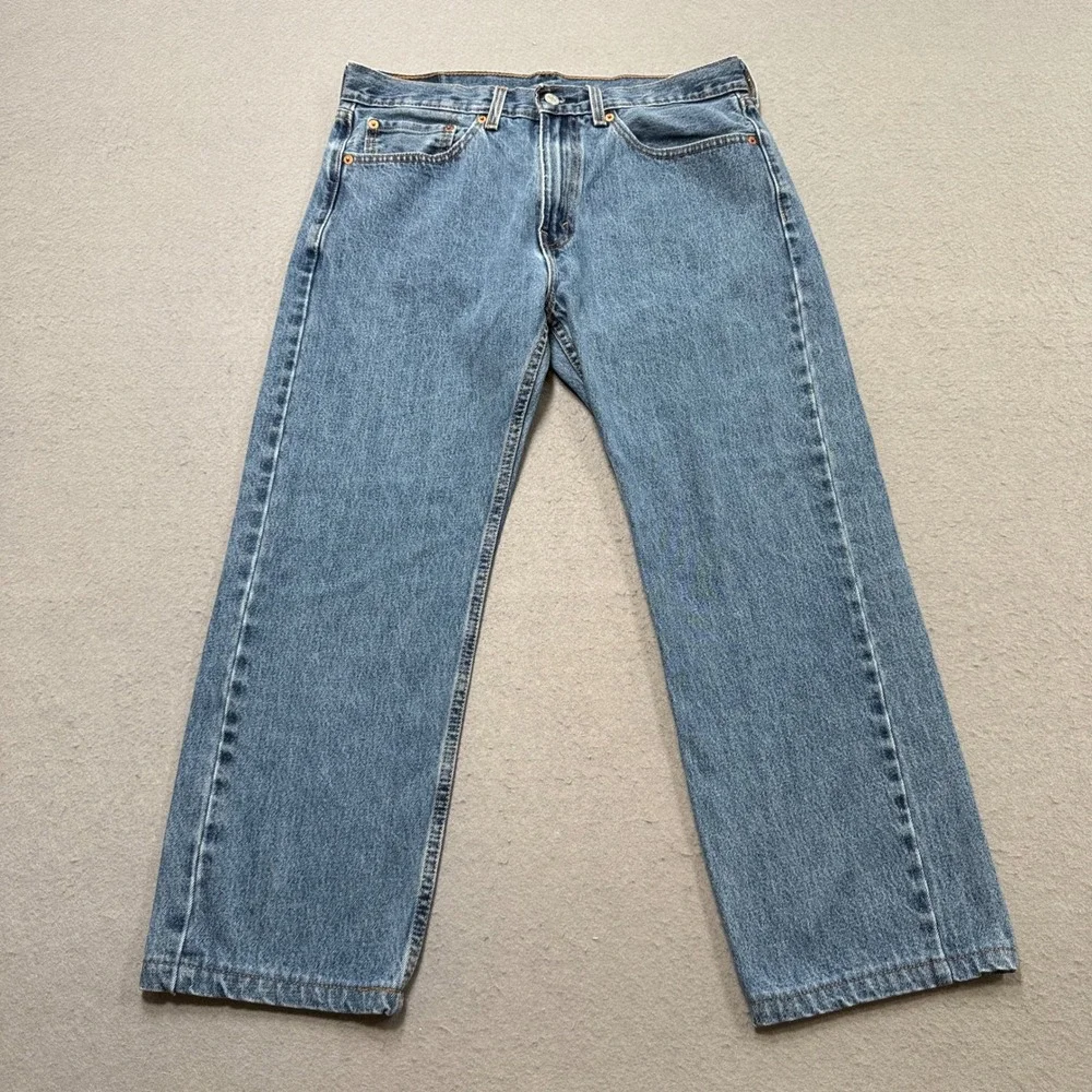 Levi's 505 Jeans Mens 34x26 Blue Denim Straight Leg High Rise Medium Wash Cotton - Picture 1 of 7